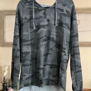 Camo Print Women's Hoodie